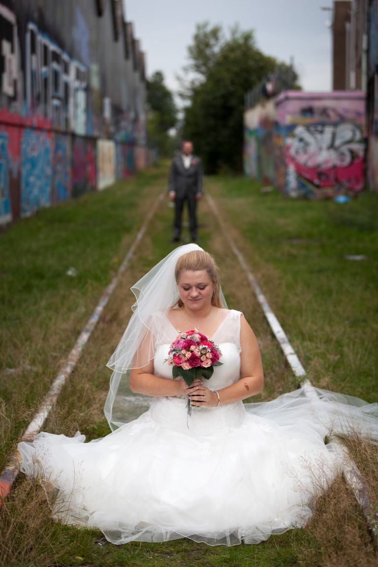 Bruidsboeket rozen en anjers roze