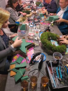 Bloemschikken Kerstworkshop