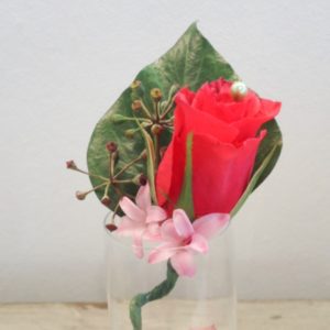 corsage rood roze