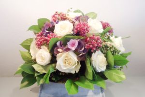 rouwstuk biedermeier wit paars