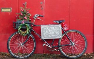 6_sfeerfoto_kerst_fiets_rood